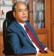 U K Sinha SEBI Chairman